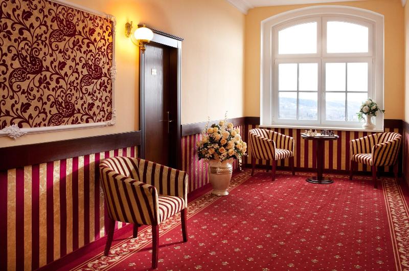 Chateau Monty SPA Resort - Lobi