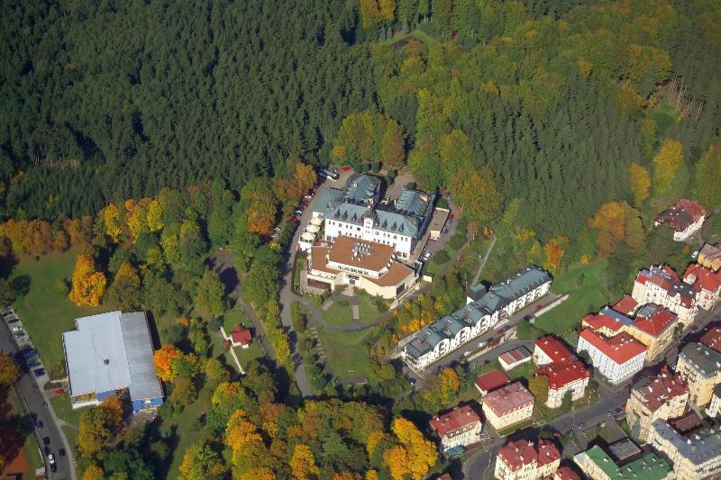 Chateau Monty SPA Resort - Genel