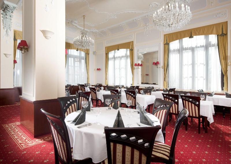 Chateau Monty SPA Resort - Restoran