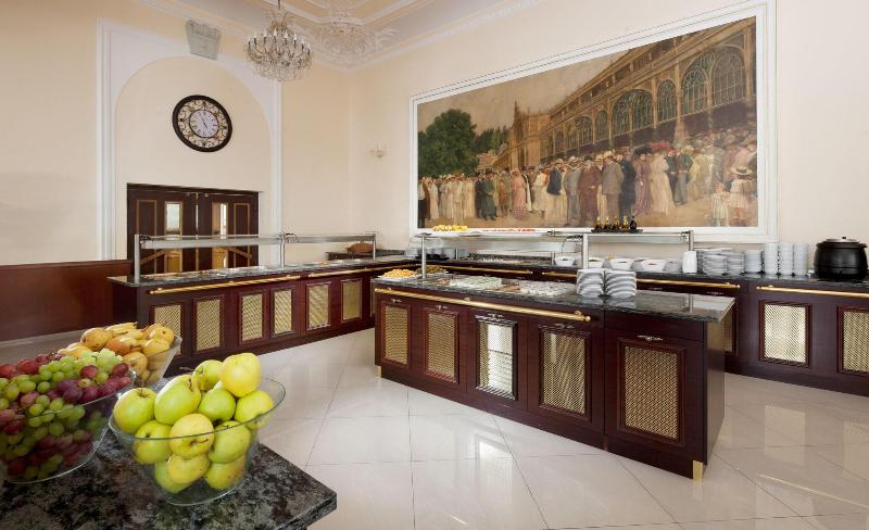 Chateau Monty SPA Resort - Restoran