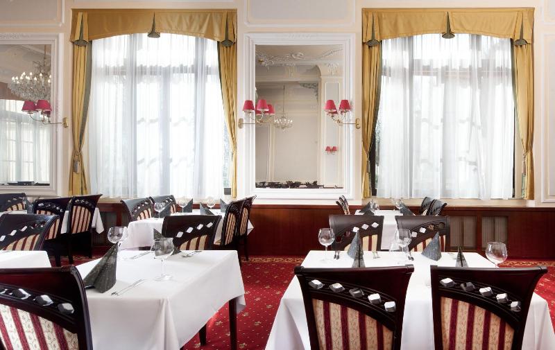 Chateau Monty SPA Resort - Restoran