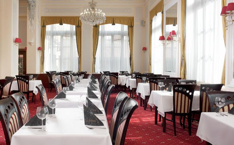 Chateau Monty SPA Resort - Restoran