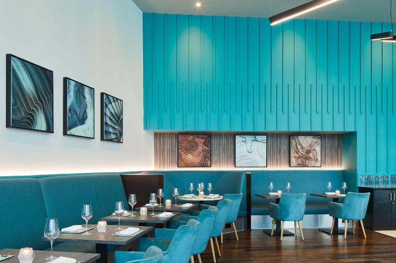 Courtyard London Gatwick Airport - Restoran