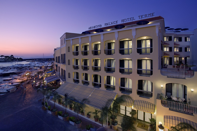 Aragona Palace Hotel - Genel