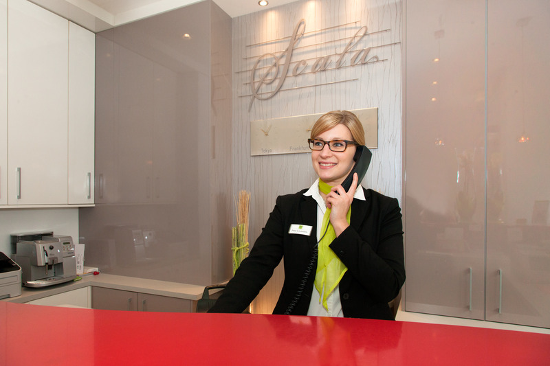 Hotel Scala Frankfurt City Centre - Lobi