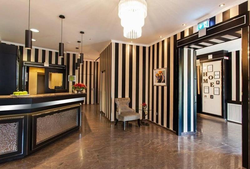 The Domicil Hotel Frankfurt - Lobi