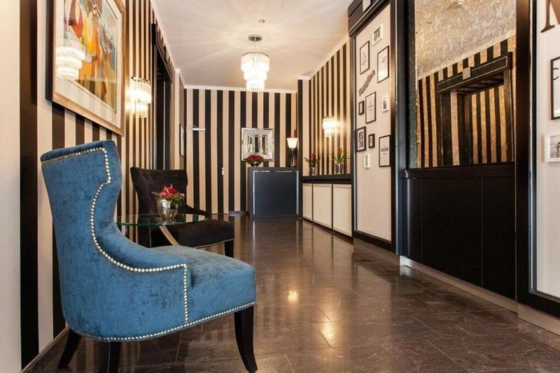 The Domicil Hotel Frankfurt - Lobi