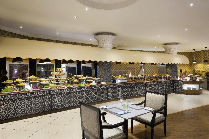 Crowne Plaza Riyadh Palace, an IHG Hotel - Restoran