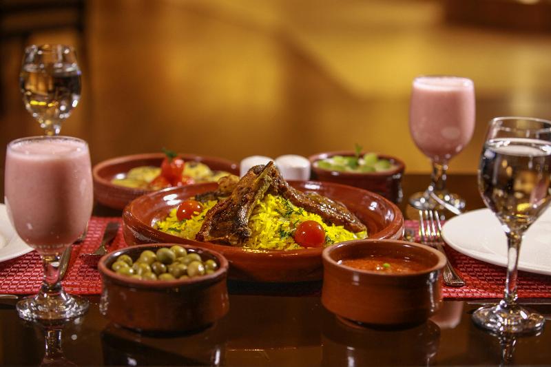 Crowne Plaza Riyadh Palace, an IHG Hotel - Restoran