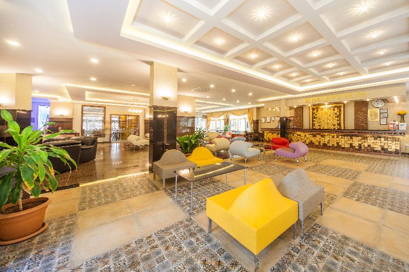 Kleopatra Royal Palm Hotel - Lobi