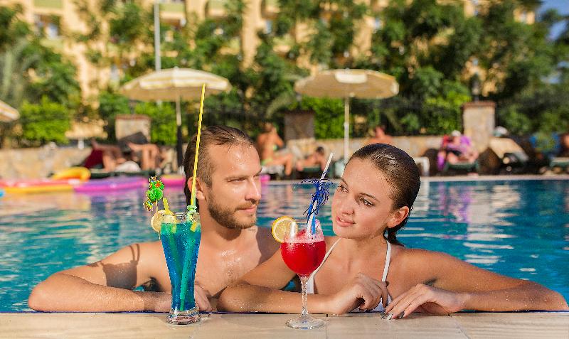 Kleopatra Royal Palm Hotel - Havuz