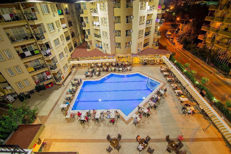 Kleopatra Royal Palm Hotel - Havuz