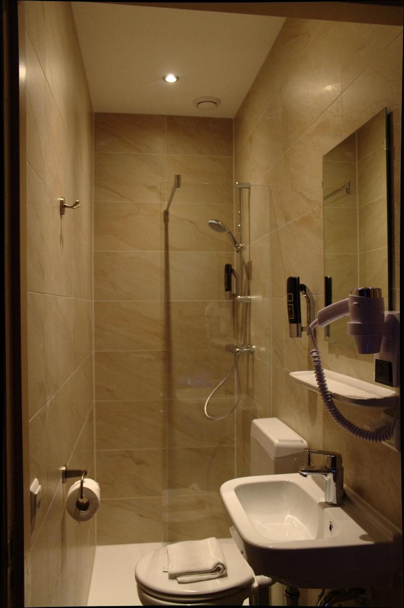 Aston City Hotel - Oda