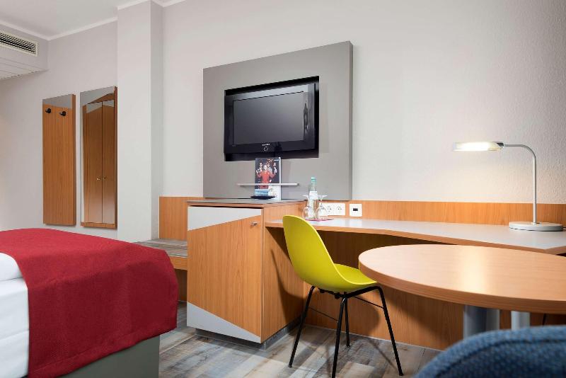 Ramada by Wyndham Hannover - Oda