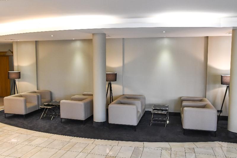 relexa Hotel Airport Dusseldorf Ratingen - Lobi