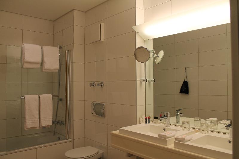 relexa Hotel Airport Dusseldorf Ratingen - Oda