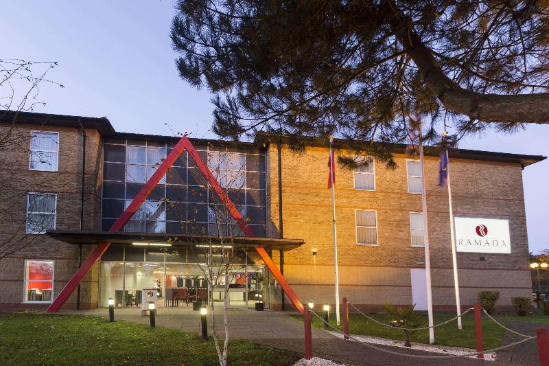 Ramada London Stansted Airport - Genel