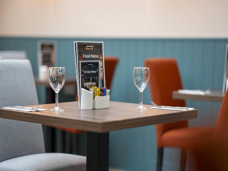Ramada London Stansted Airport - Restoran