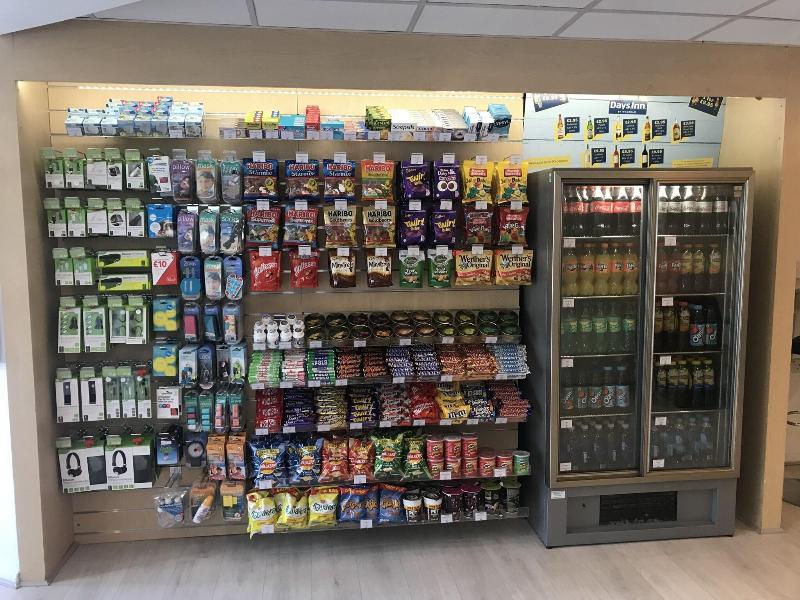 Days Inn London Stansted Airport - Lobi