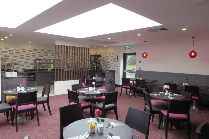 Ramada Bristol West - Lobi