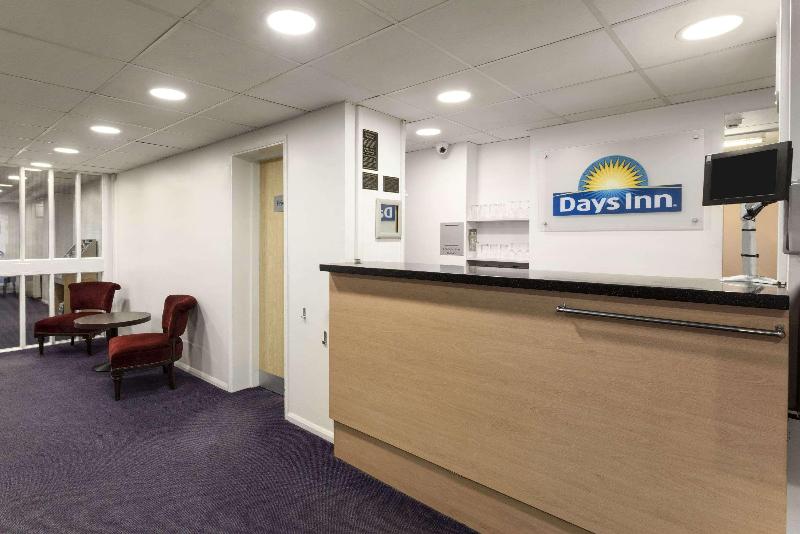 Days Inn Bridgend - Cardiff - Lobi