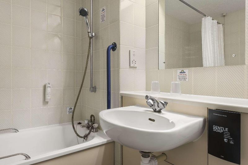 Days Inn Bridgend - Cardiff - Oda