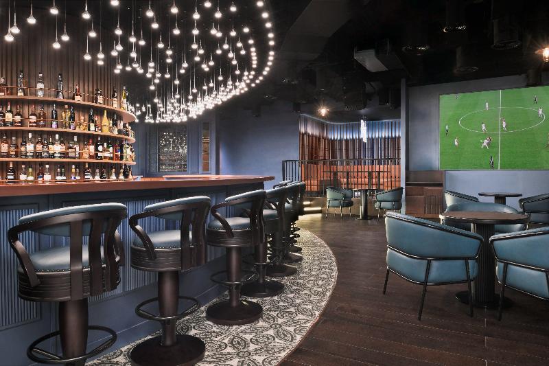 Holiday Inn Express Dubai, Internet City - Restoran