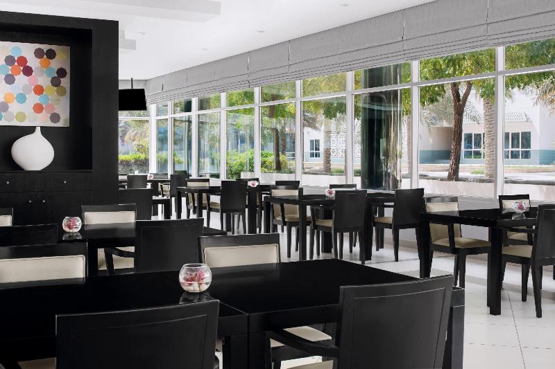 Holiday Inn Express Dubai, Internet City - Restoran