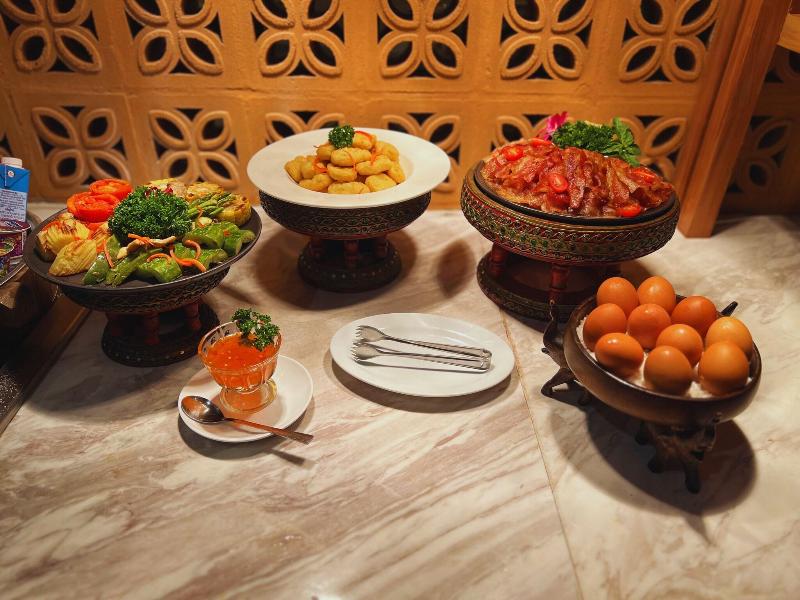 Sunday Villa Sirilanna Hotel - Restoran