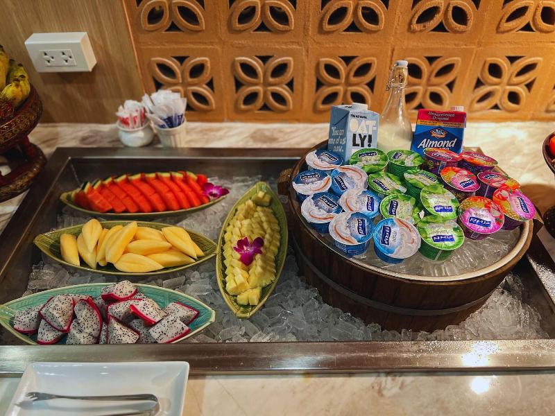 Sunday Villa Sirilanna Hotel - Restoran