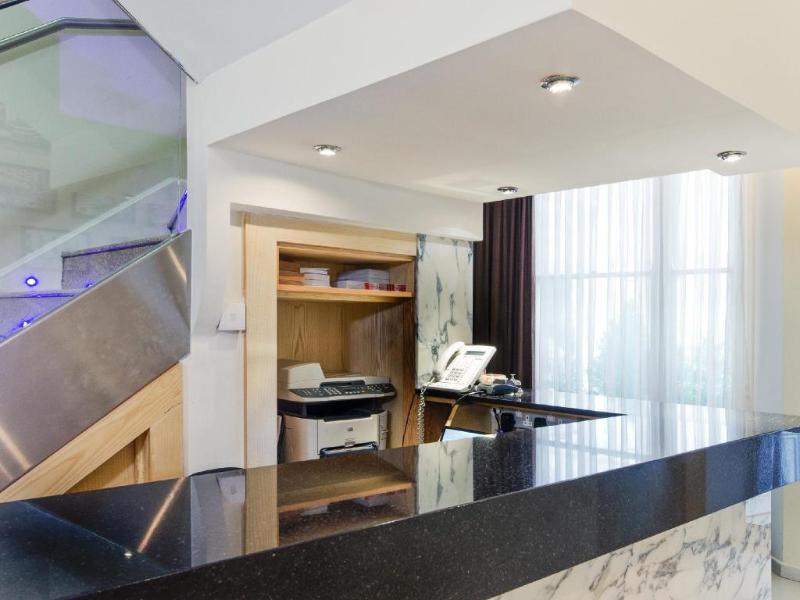 The Royale Chulan Hyde Park Hotel London - Lobi