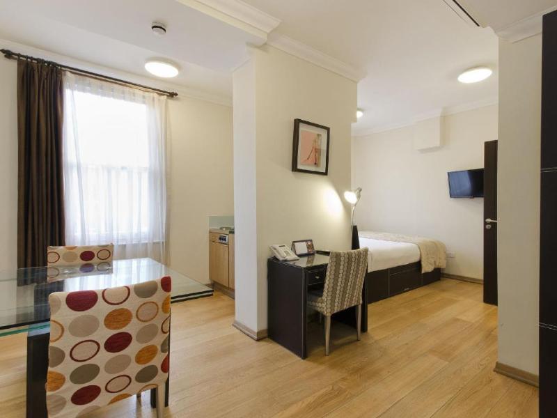The Royale Chulan Hyde Park Hotel London - Oda