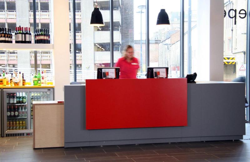 Four Points Flex by Sheraton Cardiff - Lobi