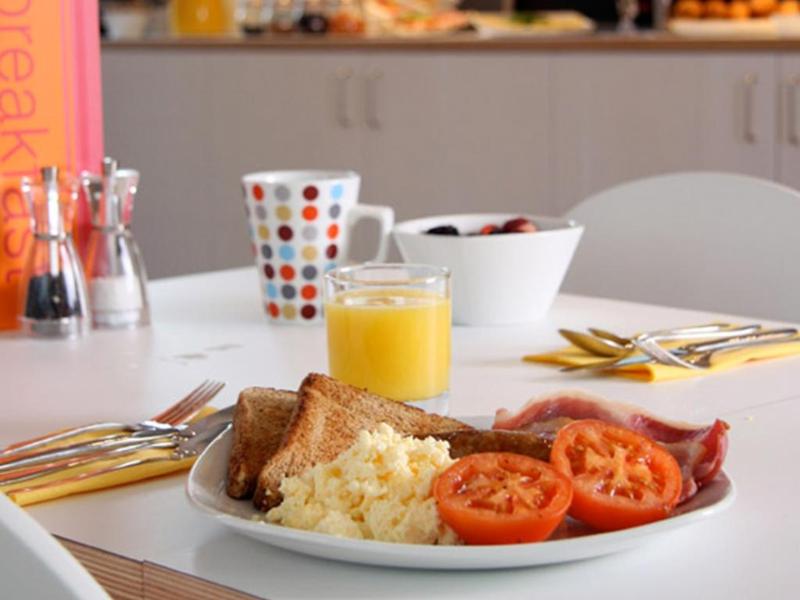Four Points Flex by Sheraton Cardiff - Genel