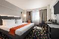 Vienna House Easy by Wyndham Bucharest Airport oda fotoğrafı