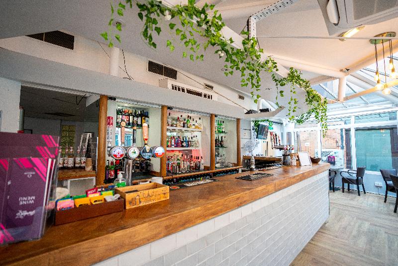 Pendulum Hotel - Bar