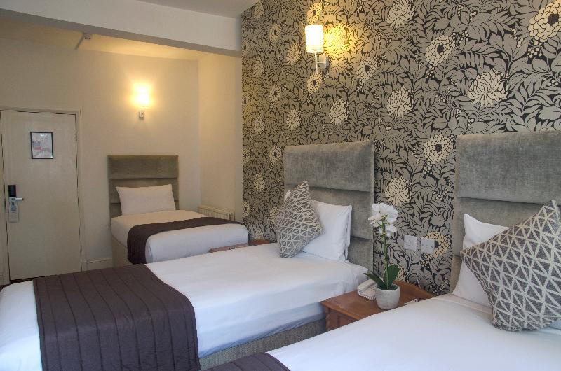 The Kings Hotel - Genel