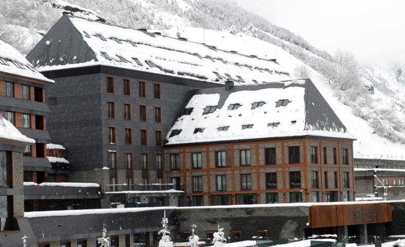 MIM BAQUEIRA Member of Melia Collection