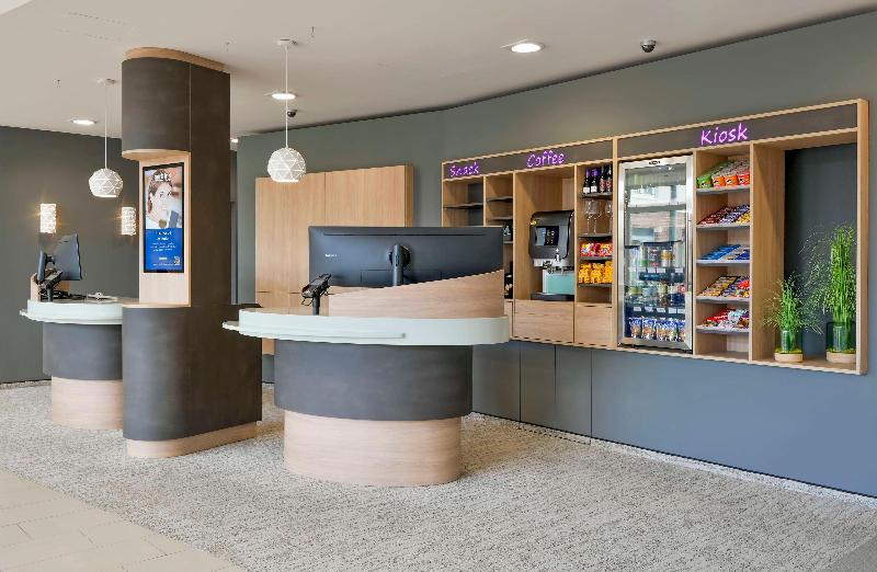 Best Western Plus Hotel Papenburg - Lobi