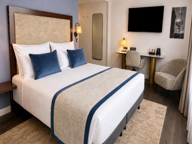 Leonardo Hotel Berlin - Oda