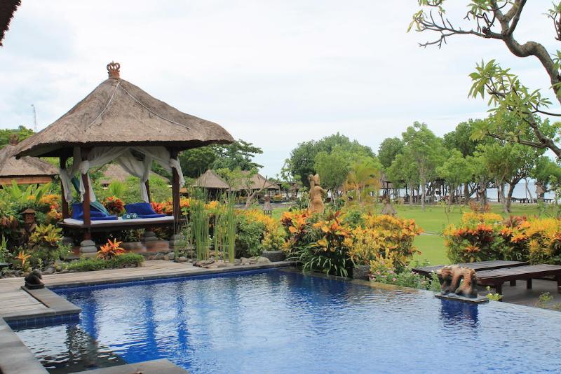 Amertha Bali Villas - Oda
