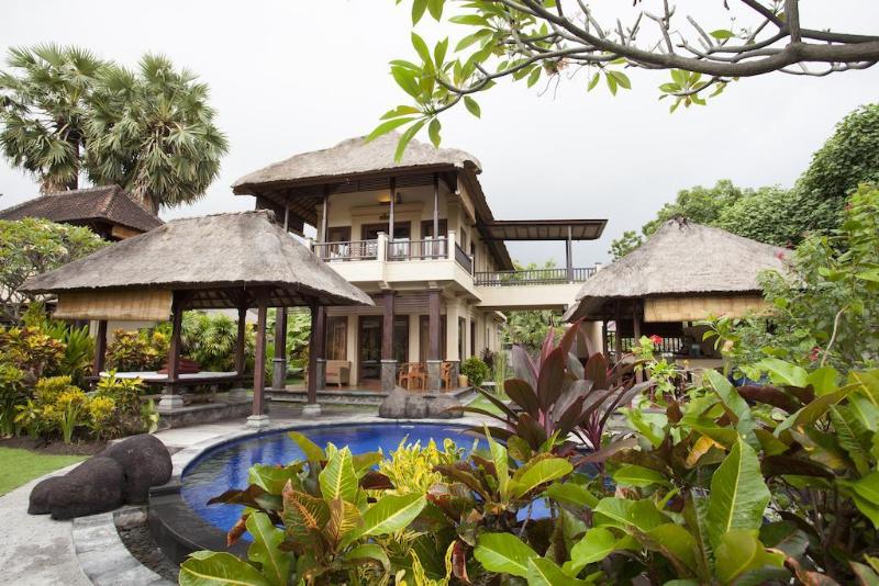 Amertha Bali Villas - Havuz