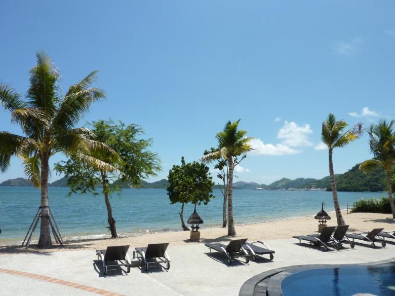 Bintang Flores Hotel - Plaj