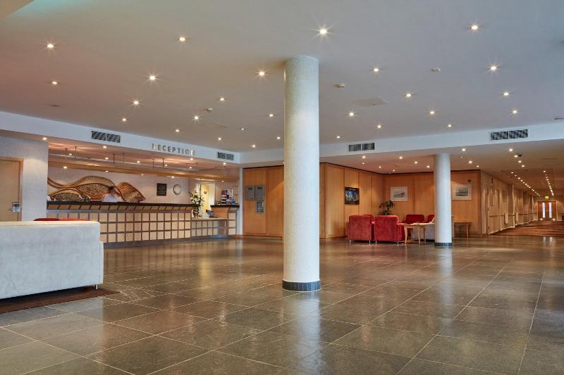 Future Inn Plymouth - Lobi