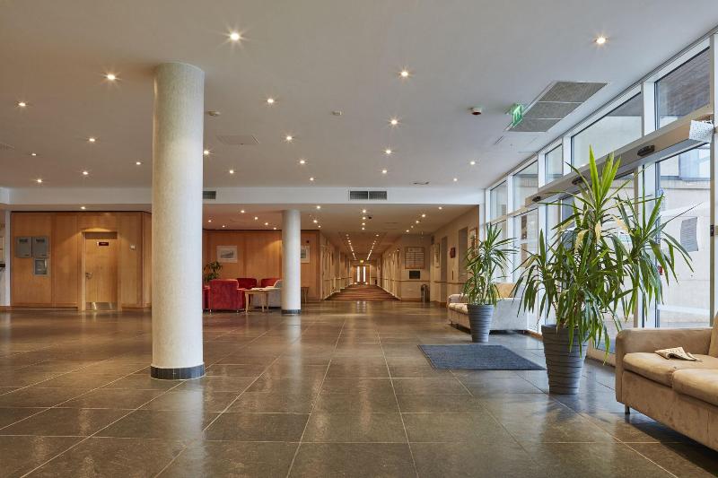 Future Inn Plymouth - Lobi