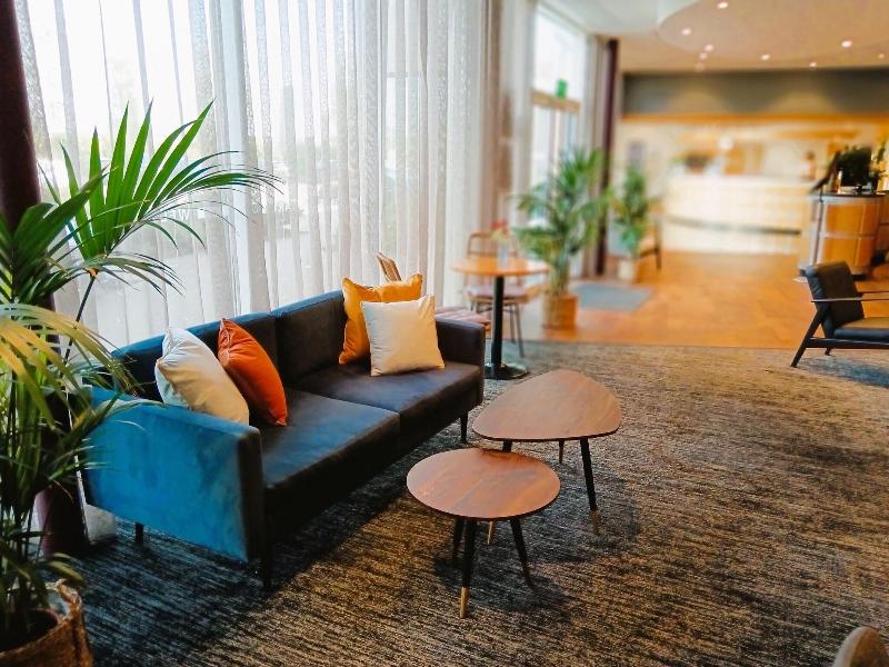 Future Inn Cardiff - Lobi