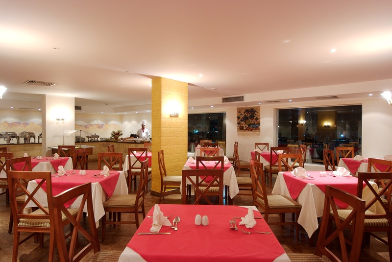 Falcon Naama Star Hotel - Restoran