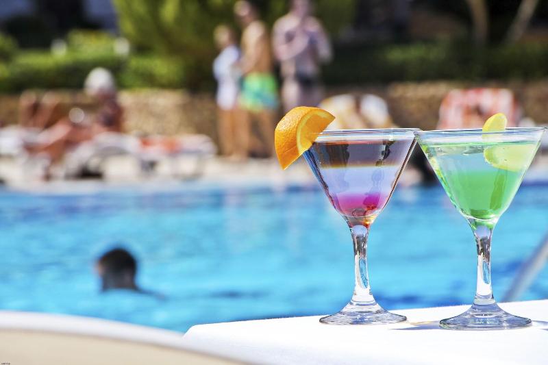 Falcon Naama Star Hotel - Teras