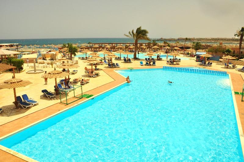 Aladdin Beach Resort - Genel
