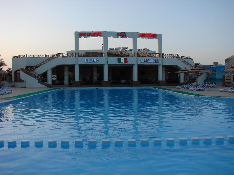 Aladdin Beach Resort - Genel